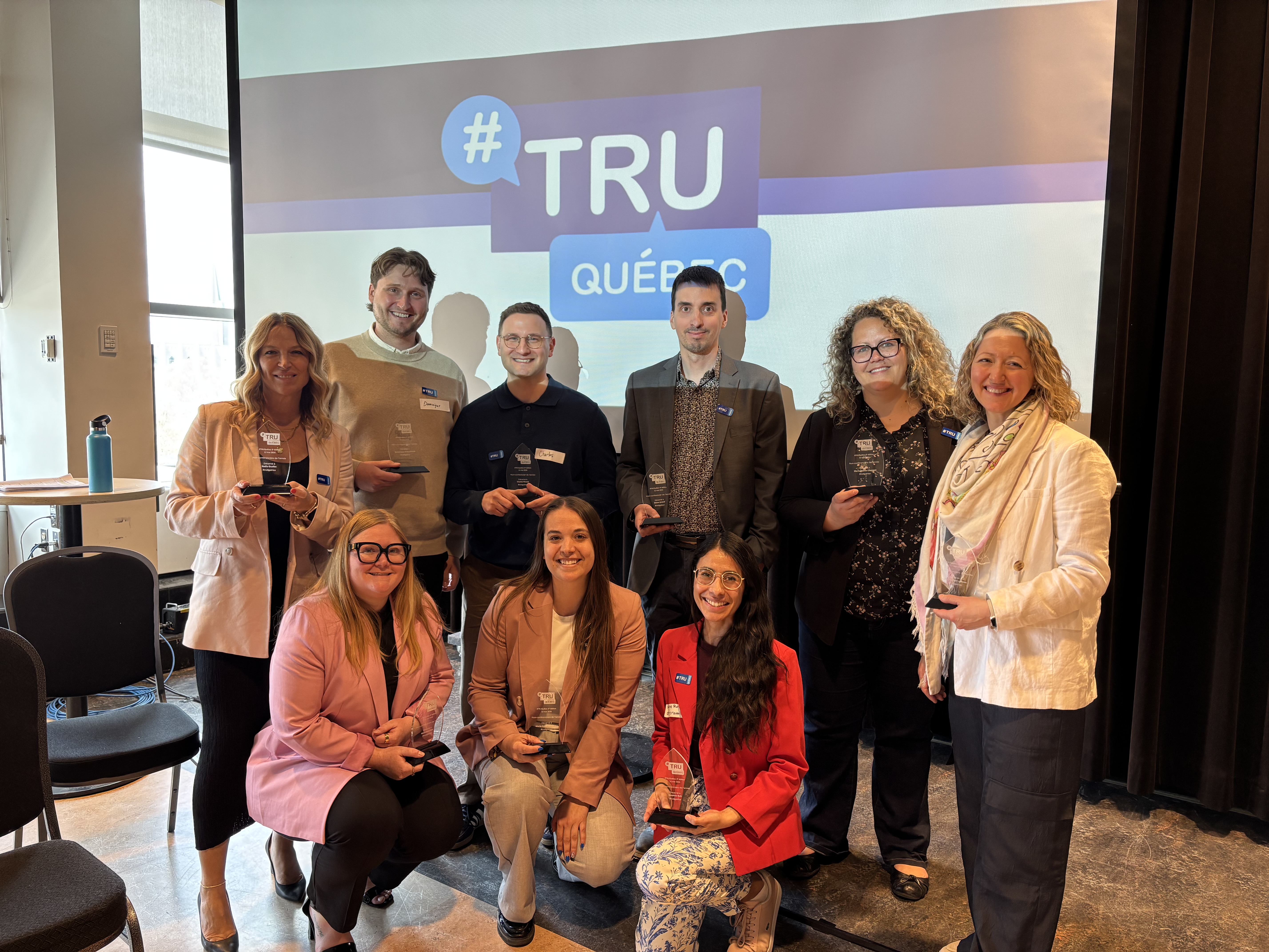 Lauréats avec trophées #TRUQuébec